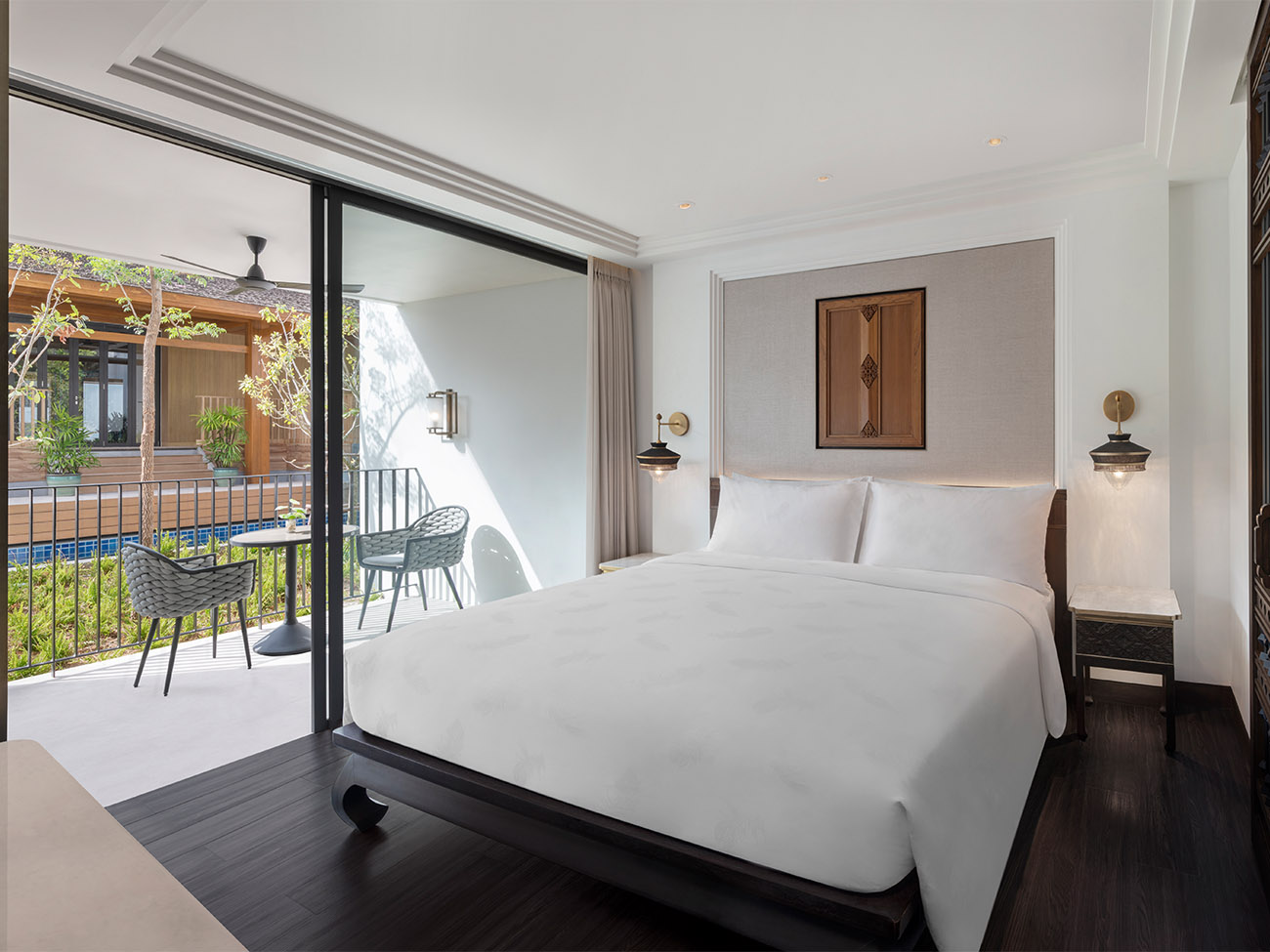 Primary Bedroom, Pool Access